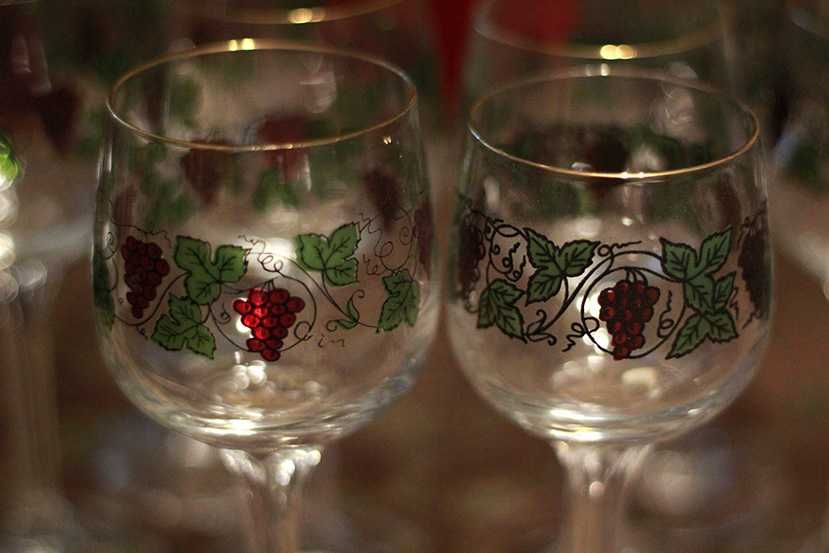 Винтажные фужеры "Виноград" тонкое богемское стекло. Комплект 6 штук