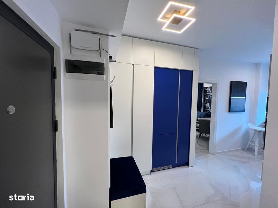 Mamaia Central 2 camere frontal la mare mobilat utilat parcare liber