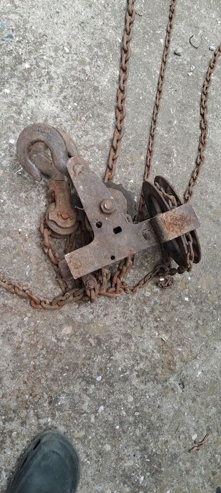 Лебедка със синджири