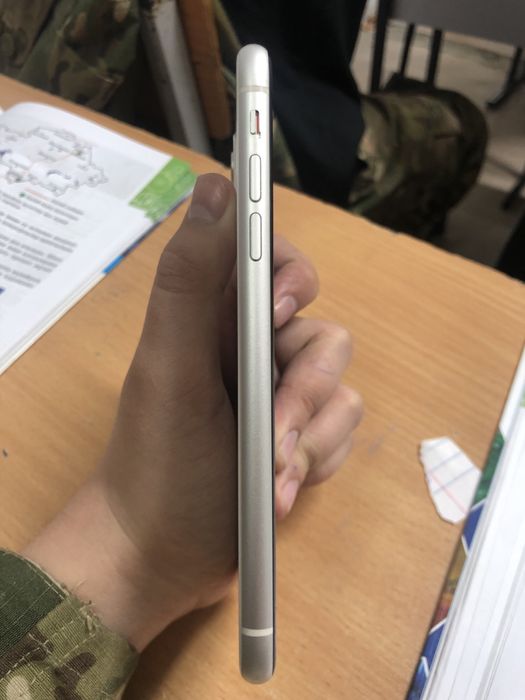 iPhone 11 Идеальный состояние