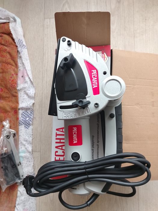 Продаётся штраборез для кабеля