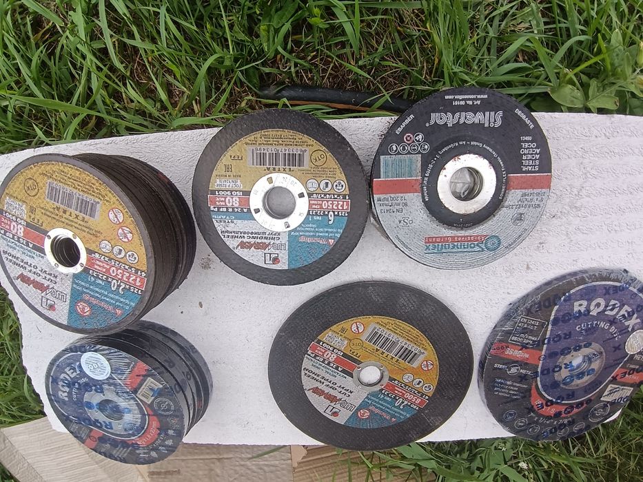 Продам диски для болгарки