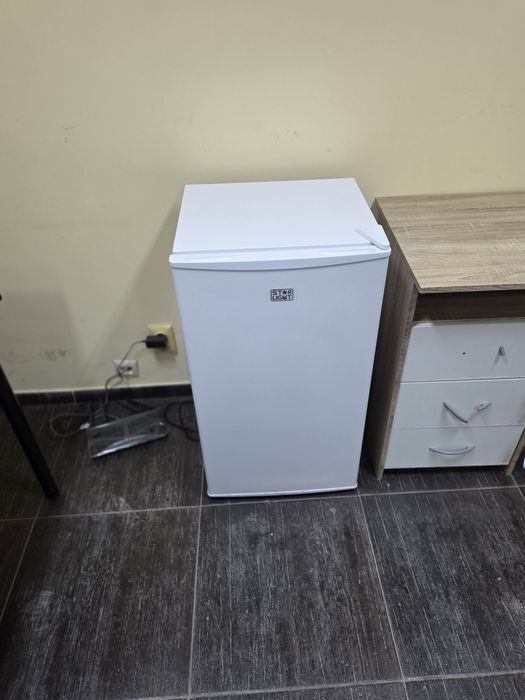 Мини хладилник Star Light 93 литра