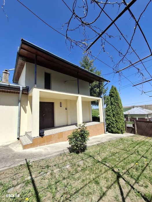 De vanzare vila in Faurei P+M, teren 864mp, Pret: 64000 euro