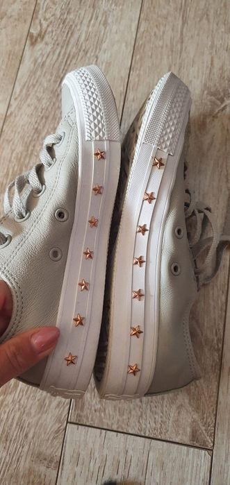 Converse nr 36,5 -70lei,impecabili