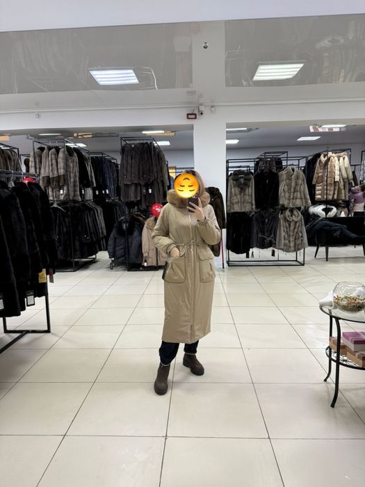 Продам зимнюю куртку