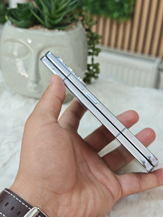 Samsung Galaxy Fold 5 512 GB