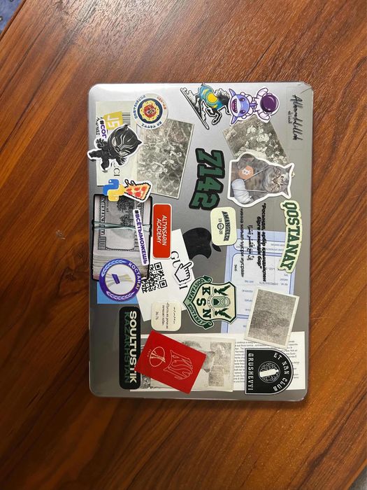 Продам Macbook air M1