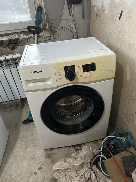 продам стиральную машину samsung