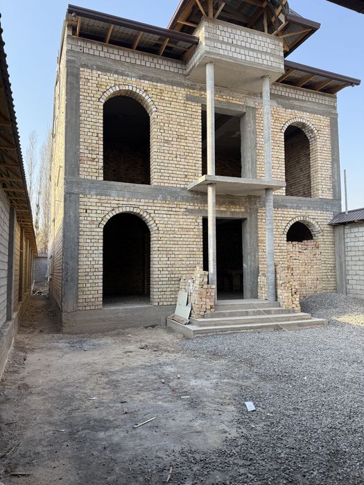 Учаска сотилади срочна 5 сотих каробка холатида