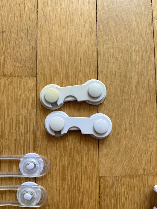 Elemente siguranta bebelusi pt mobilier