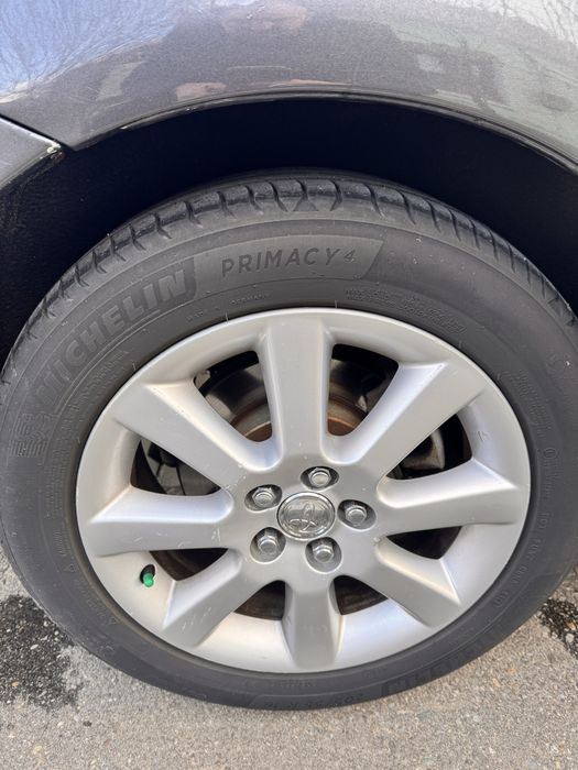 Toyota Avensis 2.0 Diesel (T25)