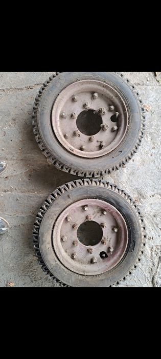 Гуми с джанти ...