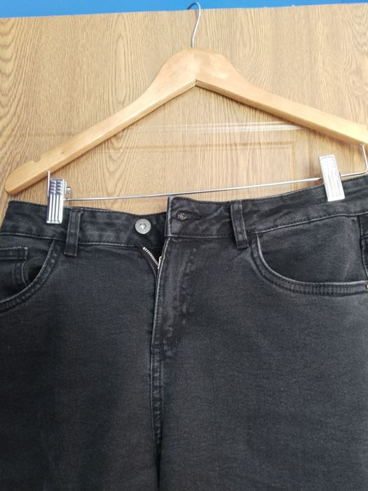 Pantaloni boyfriend de Sinsay mărimea 38