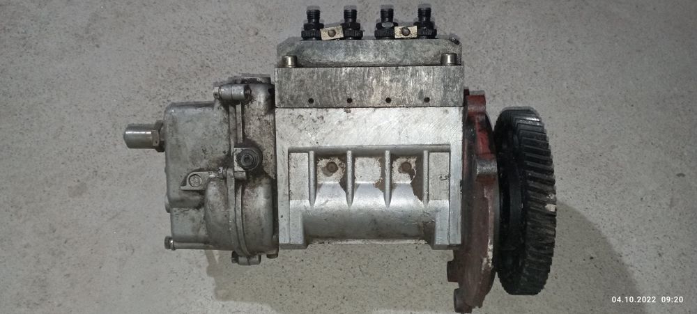 YTO трактор АПАРАТ