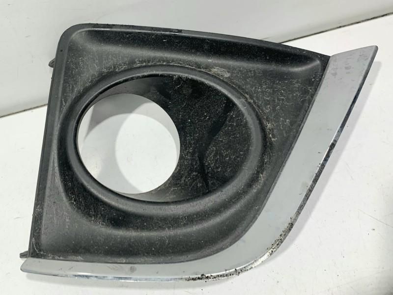 Grila bara proiector dreapta Toyota Corolla 81481-02400 Berlina