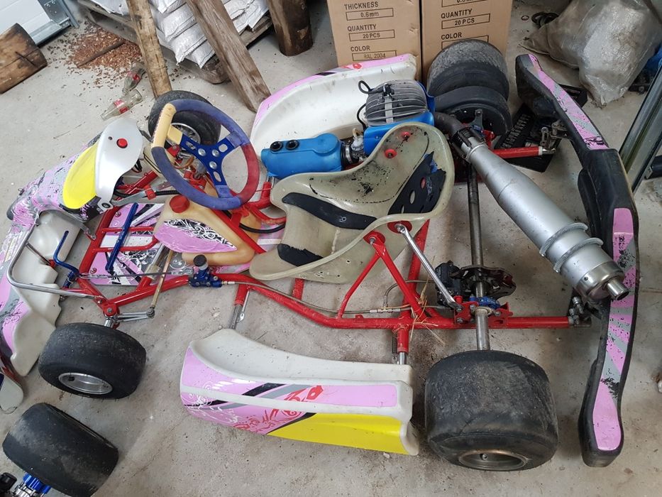 Kart competitie pornire la buton