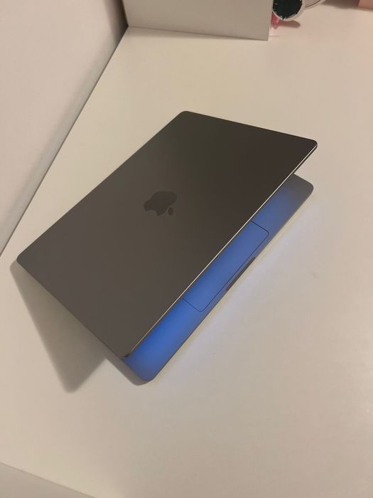 Macbook PRO - M2 Pro - 16 gb ram - SSD 512 GB