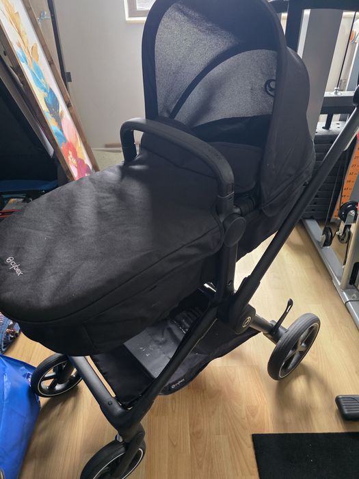 Carucior Cybex Eos