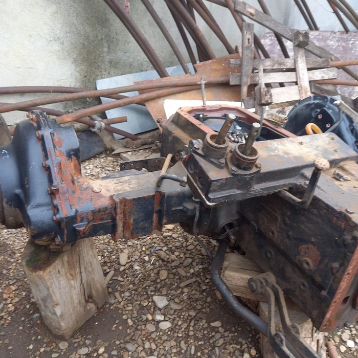 Piese Tractor New Holland TD95D sau Case JX 95