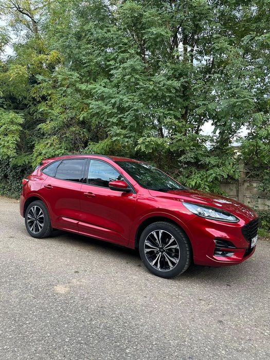 Ford Kuga Ford Kuga PHEV Plug-in Hybrid 2.5 ST LINE primul proprietar