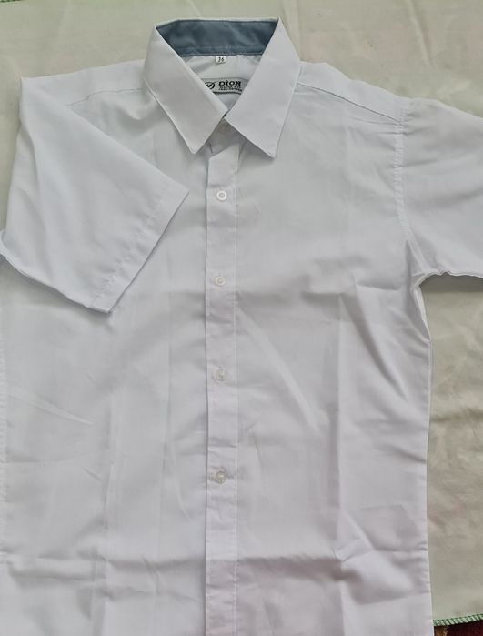 Продается безрукавка и сорочка