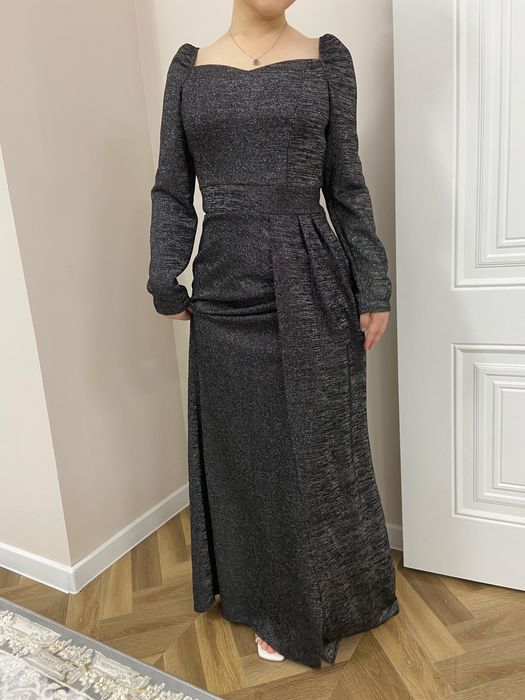 Вечерние платья,7к,не ношено