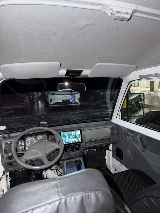 Дамас, 2024 йил, 42 000 юрган, тоза, бензинда, бир қўл