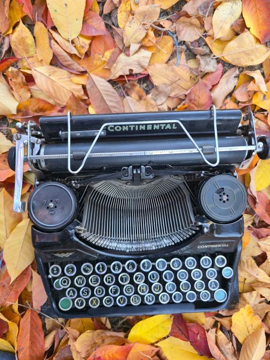 Masina de scris Continental