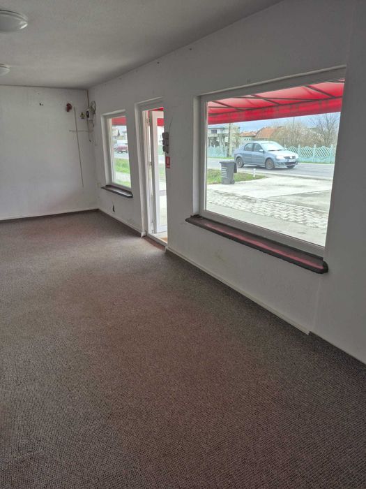 Închiriez spațiu comercial Ștefănești-Centru, 30 mp