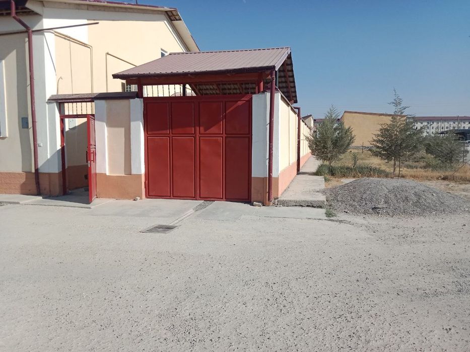 Namunaviy uy sotiladi