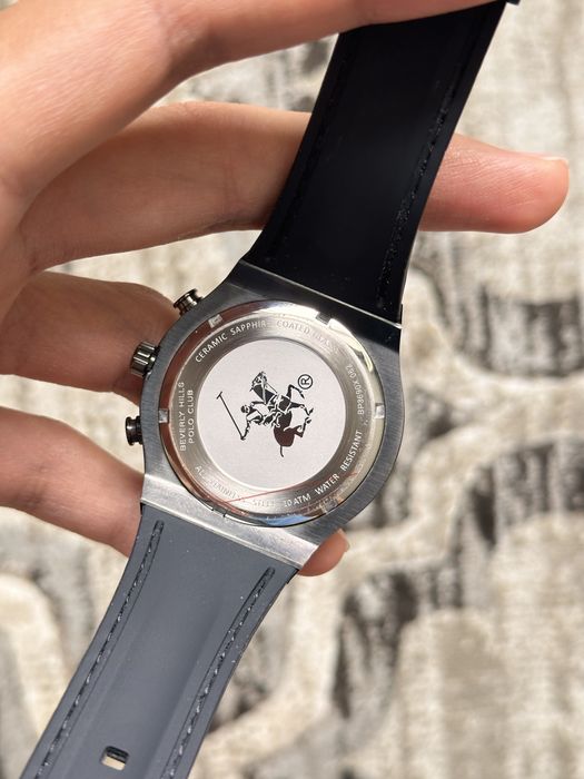 Beverly Hills Polo оригинал часы продам