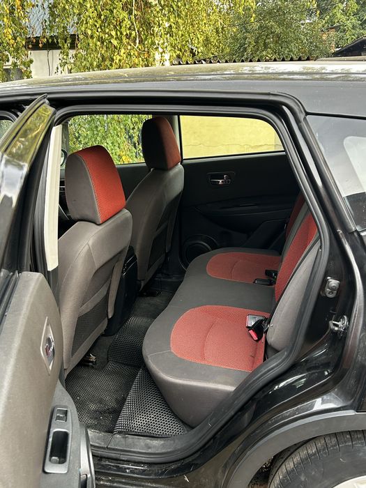Продам Nissan Qashqai
