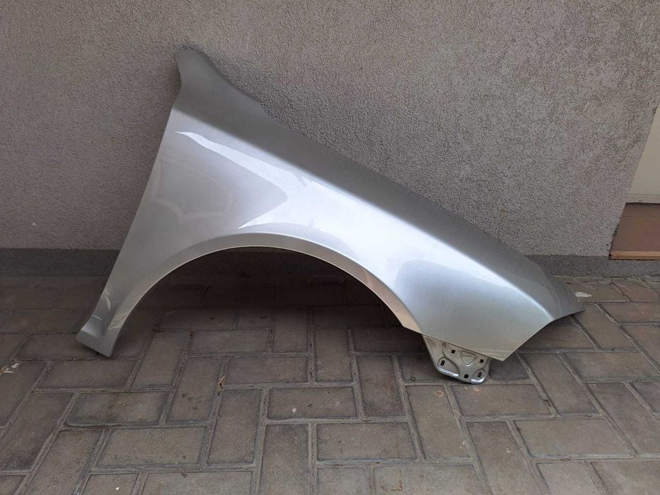 Aripa Fata Dreapta Skoda Octavia 2 II 2004-2008 Vopsita Gri