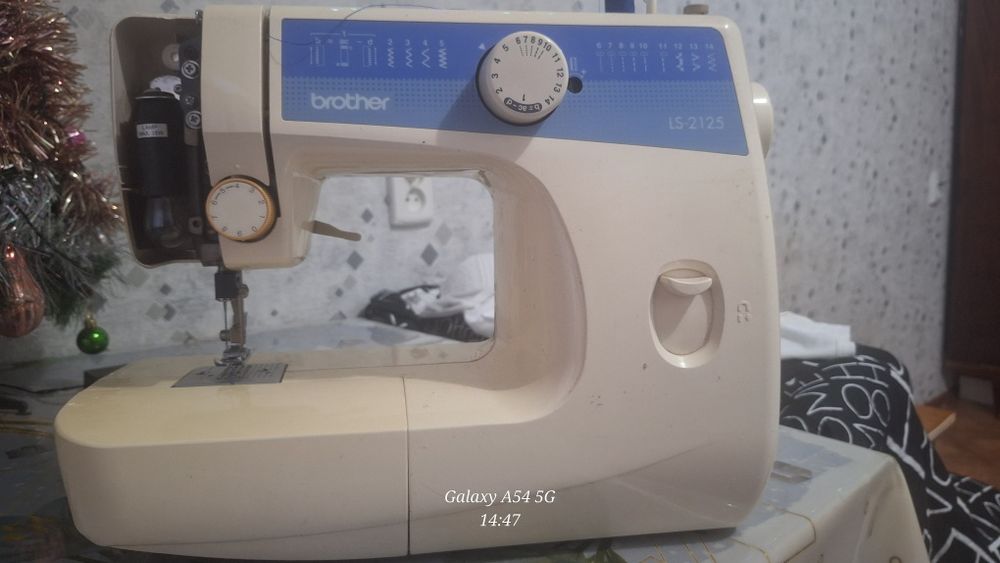 Швейная машинка Brother