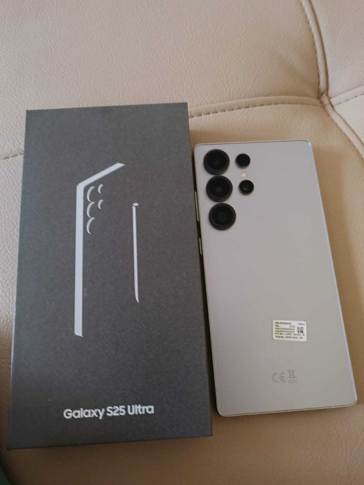 Samsung Galaxy S25 ULTRA