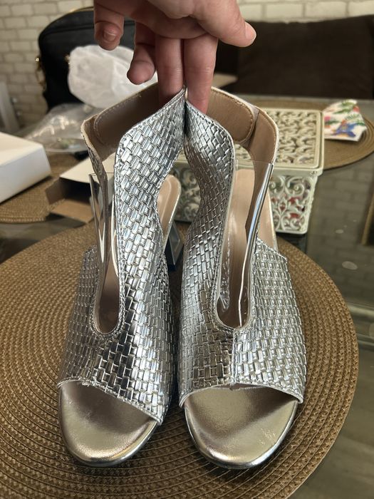 Дамски сандали Сребристи