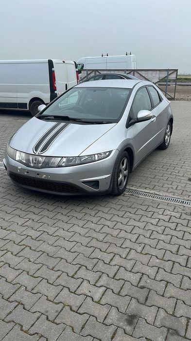 Dezmembram Honda Civic hatchback 2.2 diesel din 2008