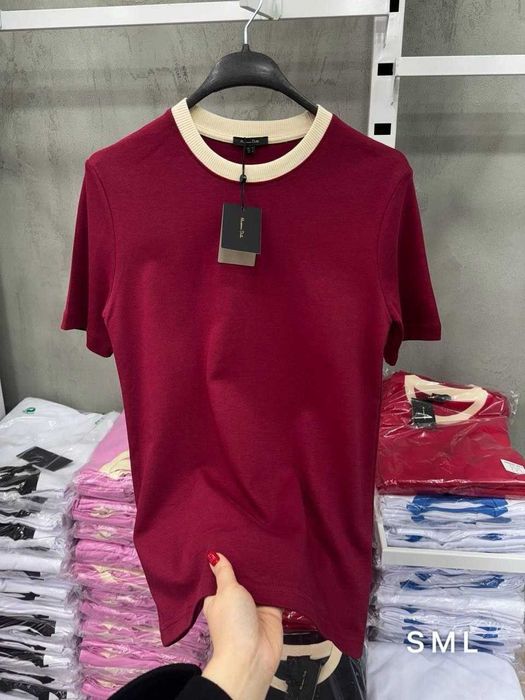 Женские футболки