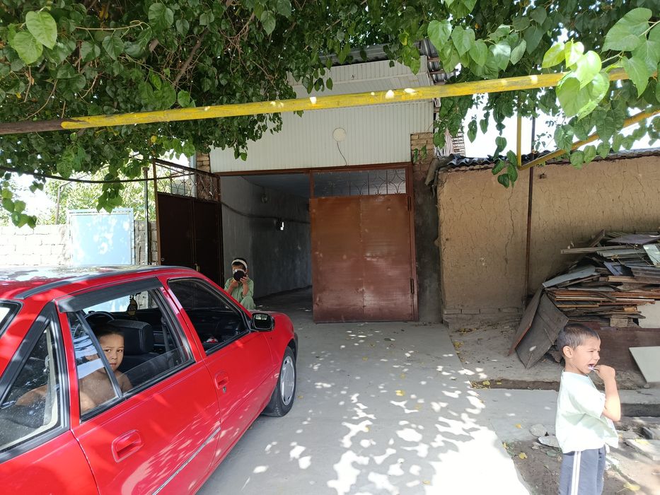 Чилонзор промзона 6 сотих свой участок