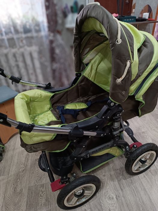 Каляска детская зима -лето!