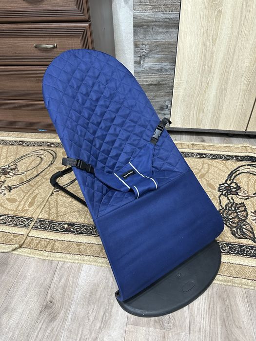 Детский шезлонг в идеальном состоянии