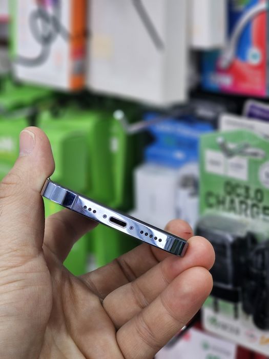 iPhone 13Pro 256GB Radnoy hamma yeri.