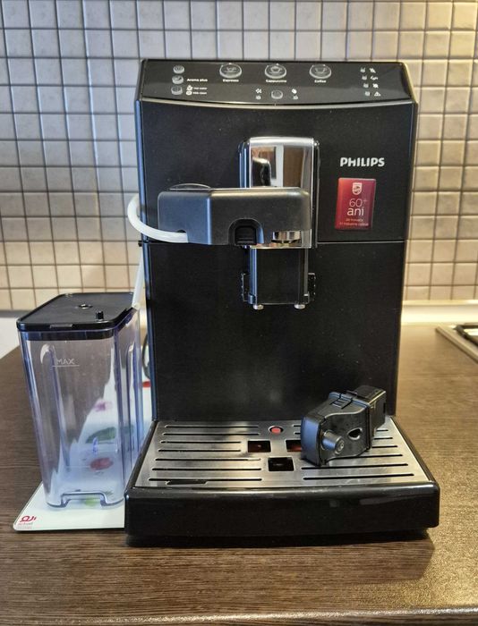 Espressor automat Philips Seria 3000 si Bonus