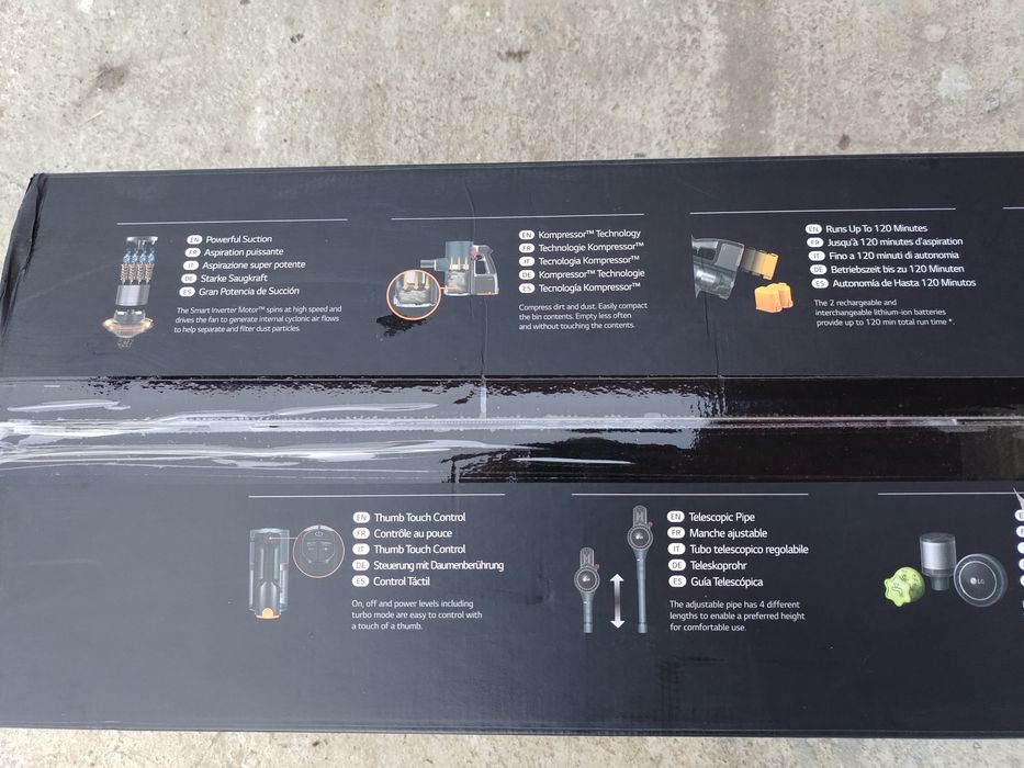 Aspirator vertical cu spălare LG CordZero A9 Kompressor, nou