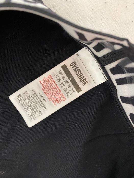 Черен клин Gymshark