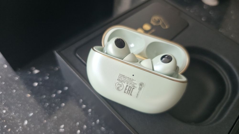 Vând Căști Huawei FreeBuds Pro 4 –Eucalyptus Green (Verde)