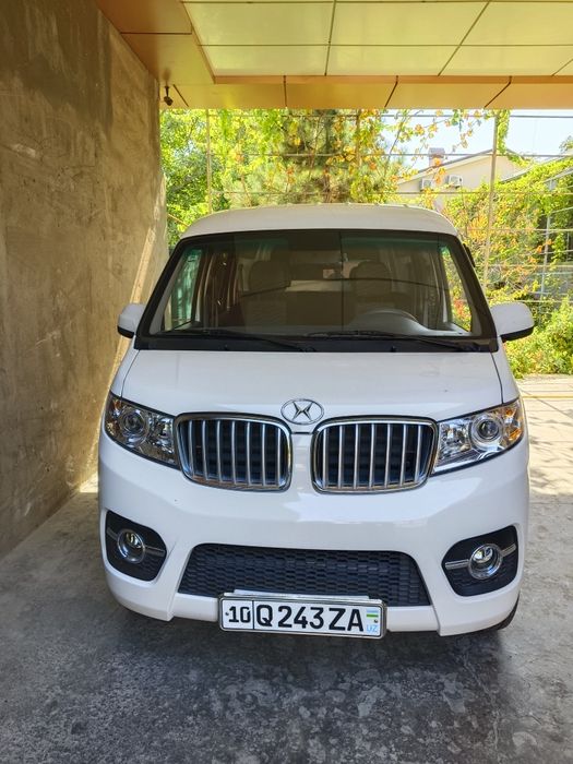 Mashina SHINERAY T32 .