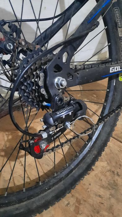 Велйк GOLO FIY ..