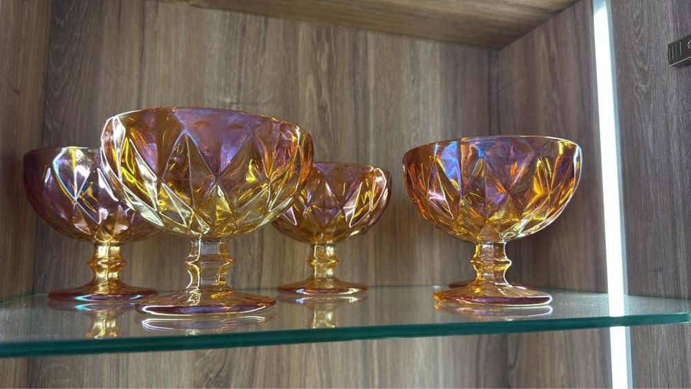 Продается сервисные посуды